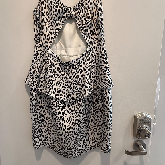 Parker Leopard Print Peplum Mini Dress – Size S - Picture 4 of 10